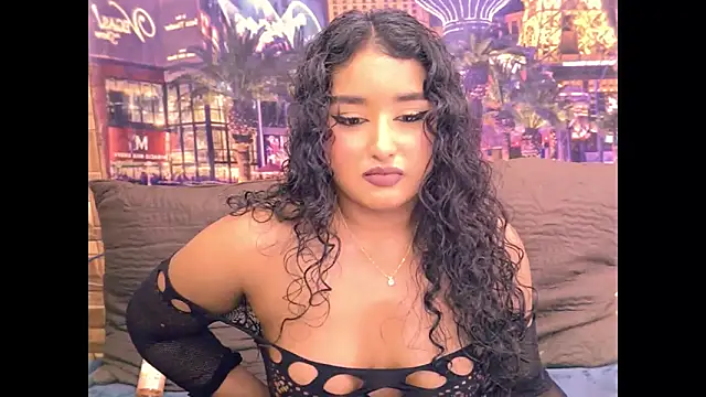IndianAngel4u live cam on StripChat
