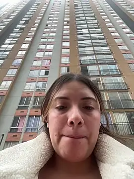 valery_mora live cam on StripChat