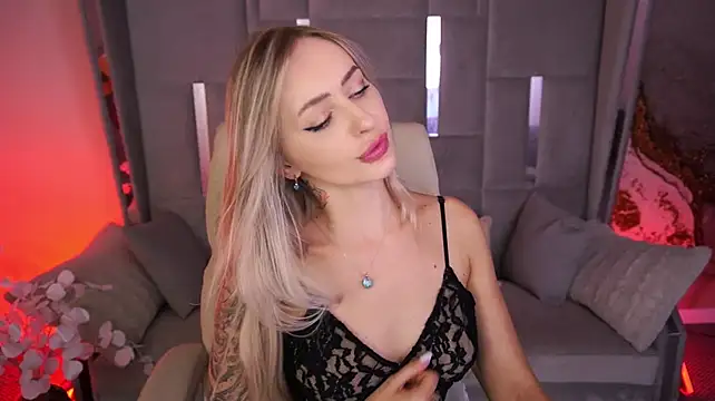 GraceCandy live cam on StripChat