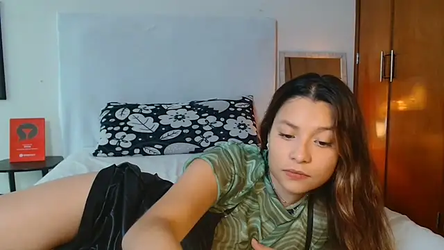 3littles live cam on StripChat