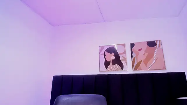 dullce77 live cam on StripChat