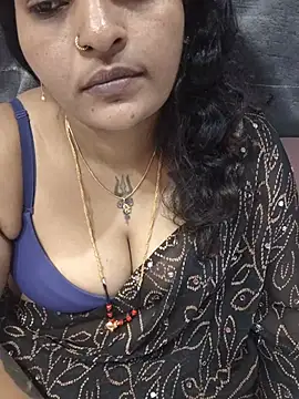 Mass_madhu live cam on StripChat