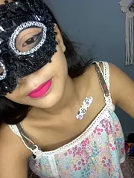 nyala2007 live cam on StripChat