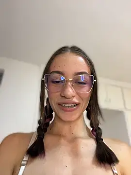 Chloe_Key