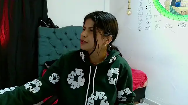 VAINILADREAM live cam on StripChat