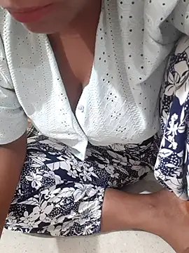 Princess_Zoyaa live cam on StripChat