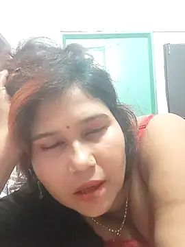 Rose-24 live cam on StripChat