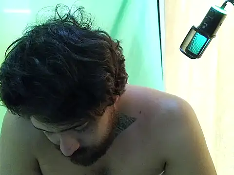 aronmiller404 webcam