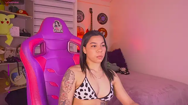 madelyn_rose_ live cam on StripChat