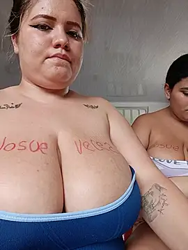 Sara_y_Amy webcam