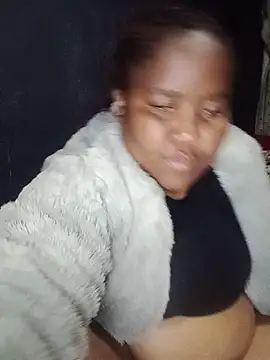 ChubbyMidgetxxx19 webcam