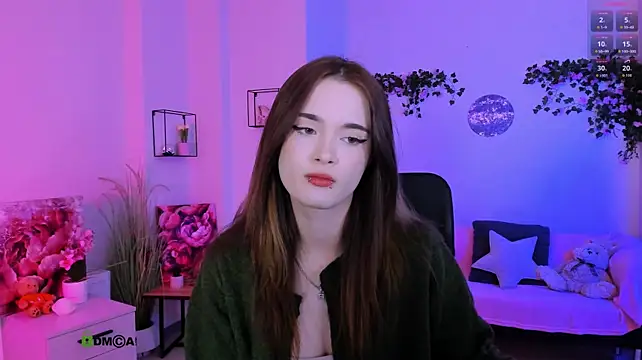 liana_kisses