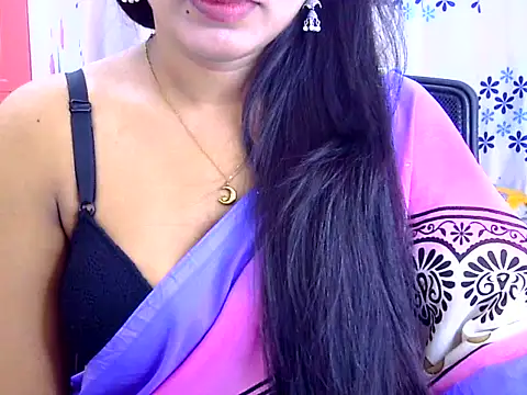 Noor_Zarin27 live cam on StripChat