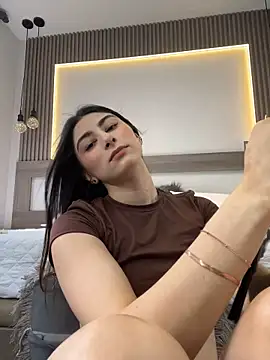 evelyn_hills