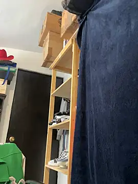 alexmendoza24 (M young) - Cositas