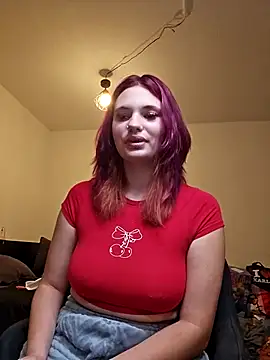 MaddieBaddieee 😰 adult cam chat
