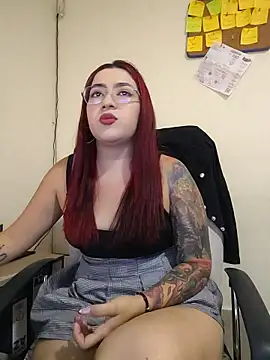 Odett_Sw live cam on StripChat