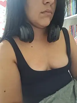 euahotmarii3 live cam on StripChat