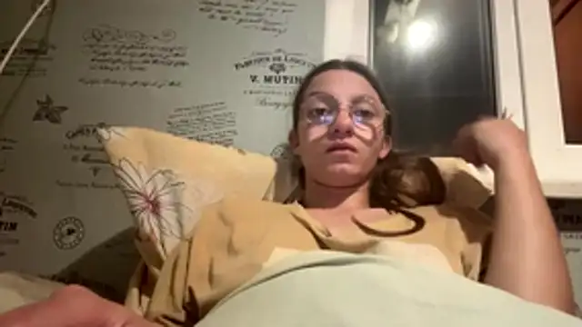 Eva_crazys live cam on StripChat