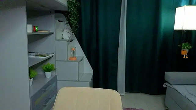 EwaSprinzl live cam on StripChat