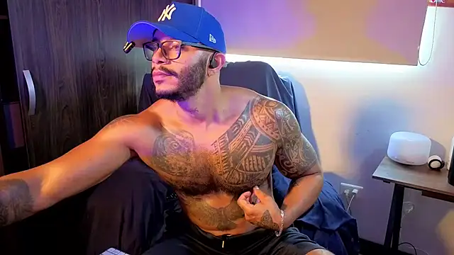 Wheeler_Green live cam on StripChat