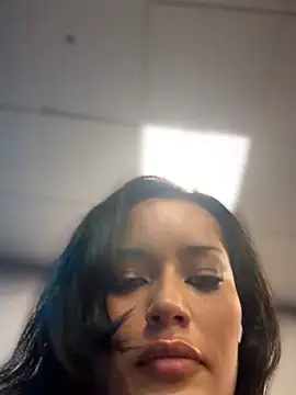Risky_Workouts live sex cam