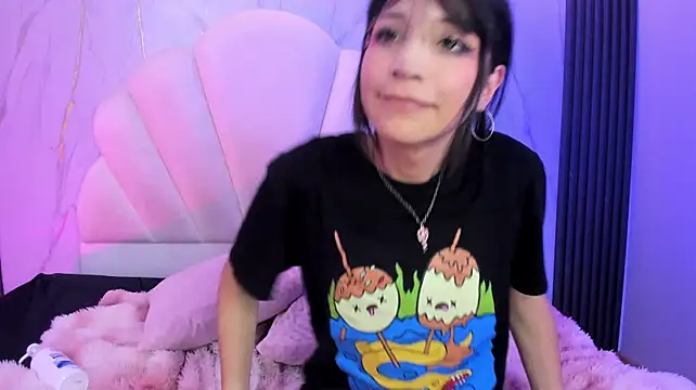 AliiceWonderland_ live cam on StripChat