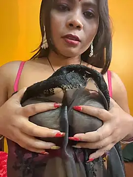 RedQQueen live webcam