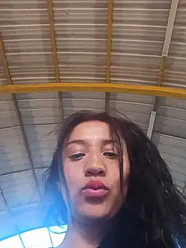 Jessica_Dove live cam on StripChat
