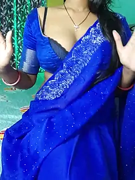 ur_lishaa (F teen) - Oiling Boobes & Armpit🤤🤤