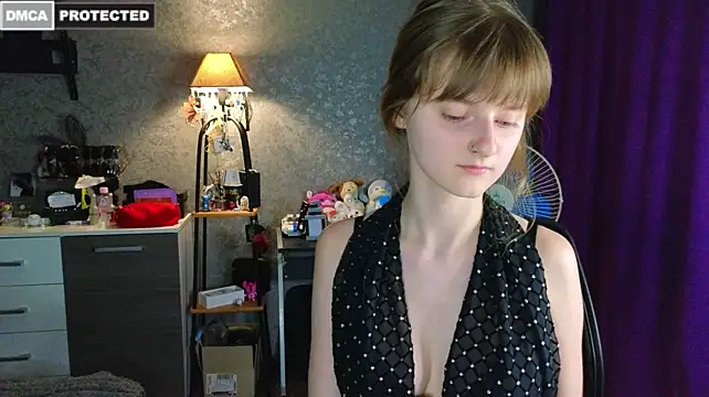 miss_alisa_ (F teen) - take off your top
