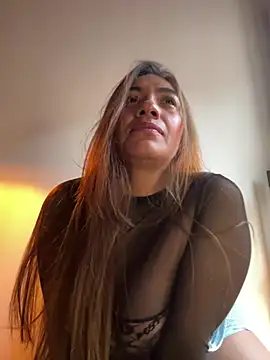 emmily_d live cam on StripChat