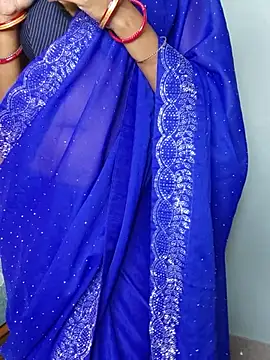 Ur_Lishaa live cam on StripChat