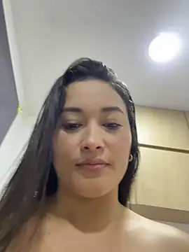 Tatiana123_ live cam on StripChat