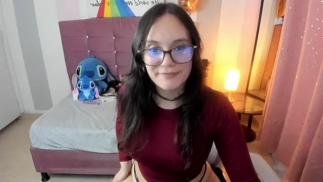 Wanda_sg live cam on StripChat
