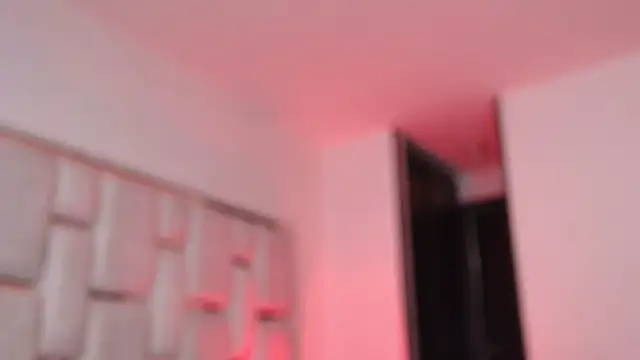anamariaa__ live cam on StripChat