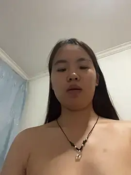 qingti520-18girl live cam on StripChat