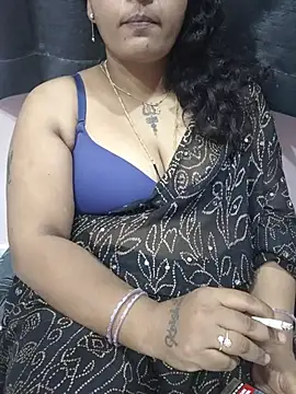 Mass_madhu live cam on StripChat