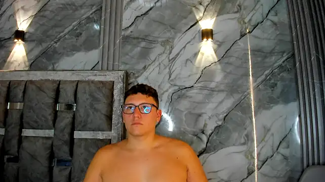 Manson_and_Zoe live cam on StripChat