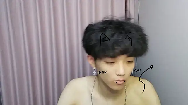 wssoo11 live cam on StripChat