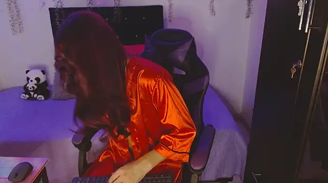 Lyaa_sweet1 live cam on StripChat