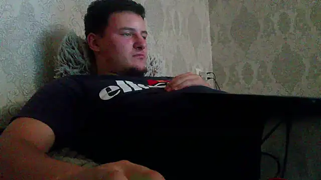 miki_lav1 live cam on StripChat