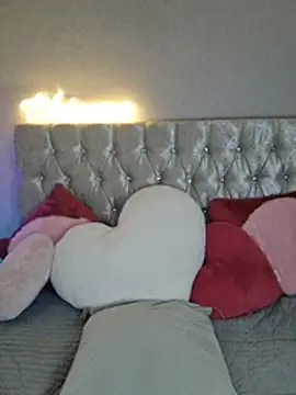 xxkhaleesixx webcam