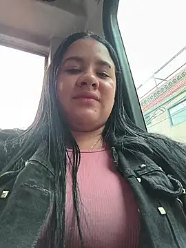 Kendra-daring live cam on StripChat