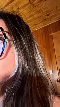 AliceStone19 webcam