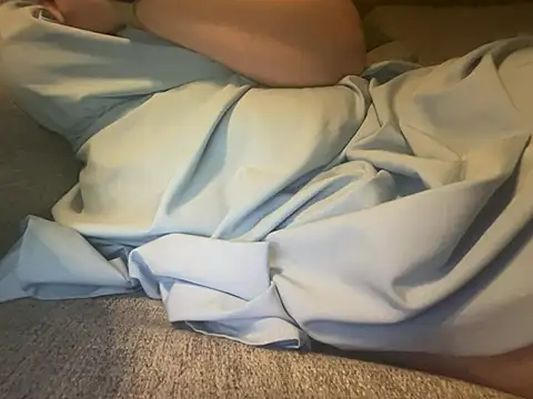 SexySecretSlut live cam on StripChat