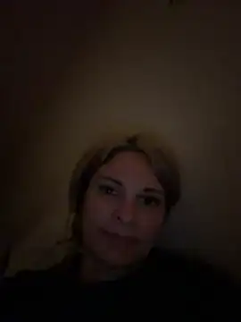 kinkysarahx live cam on StripChat