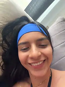 violeta365 live cam on StripChat