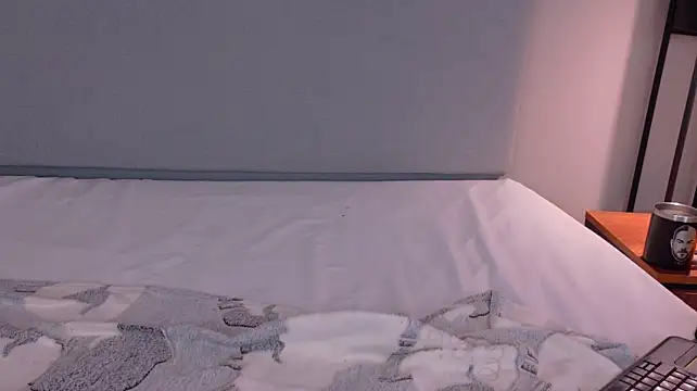 ZoeyPetit webcam