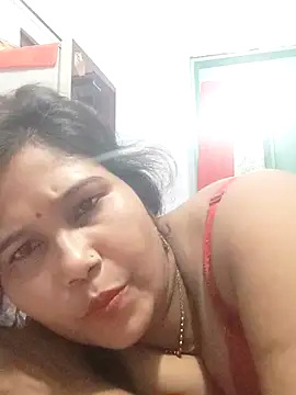 Rose-24 live cam on StripChat